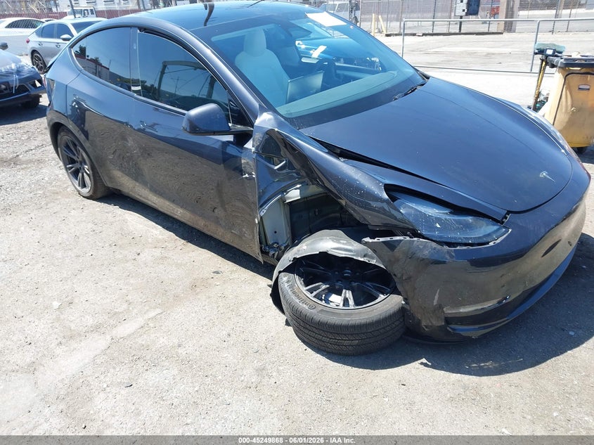 2025 Tesla Model y VIN 7SAYGDED6SF229808 IAAI salvage auction — RIGHT SIDE, Salvage Title, sold $9,350 on 2026-07-23 (photo 1)