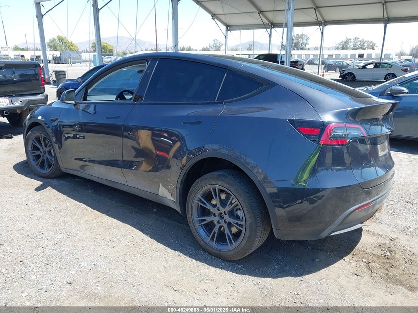 2025 Tesla Model y VIN 7SAYGDED6SF229808 IAAI salvage auction — RIGHT SIDE, Salvage Title, sold $9,350 on 2026-07-23 (photo 3)