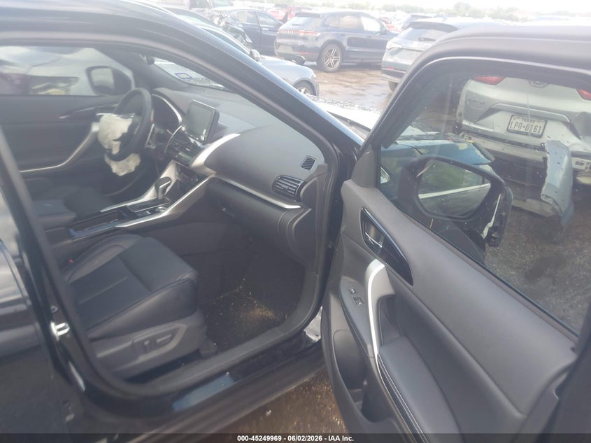 2025 Mitsubishi Eclipse cross VIN JA4ATWAA1SZ009692 IAAI salvage auction — FRONT END, Salvage Title, sold $4,850 on 2026-07-31 (photo 5)