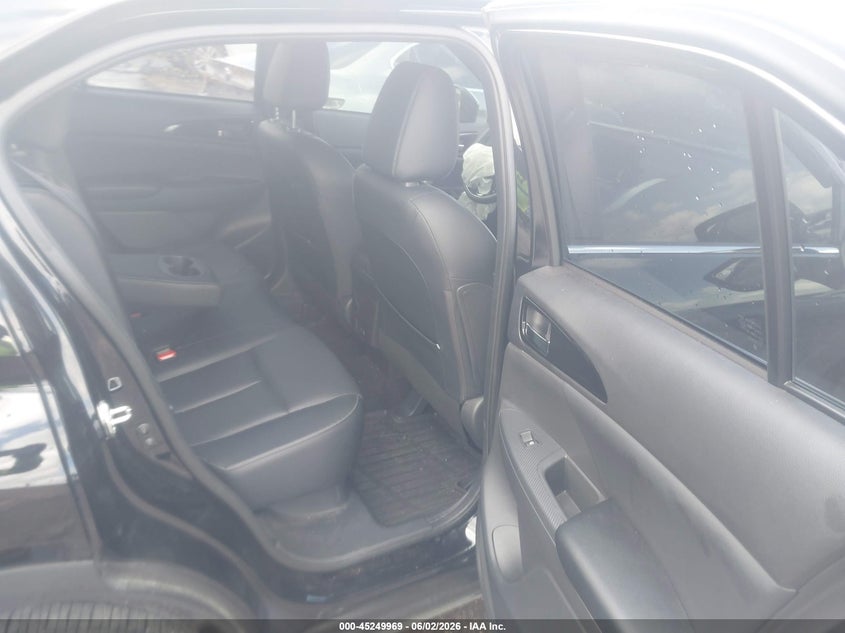 2025 Mitsubishi Eclipse cross VIN JA4ATWAA1SZ009692 IAAI salvage auction — FRONT END, Salvage Title, sold $4,850 on 2026-07-31 (photo 8)