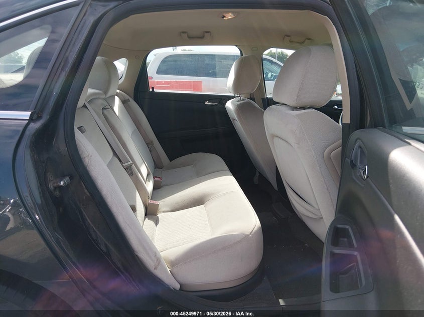 2012 Chevrolet Impala VIN 2G1WG5E31C1315185 IAAI salvage auction — HAIL, Salvage Title, sold $600 on 2026-07-24 (photo 8)