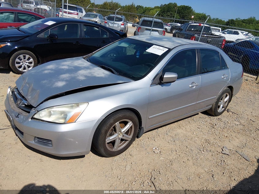 2007 Honda Accord VIN JHMCM56357C016945 IAAI salvage auction — FRONT END, Salvage (North Carolina), sold $425 on 2026-07-06 (photo 2)