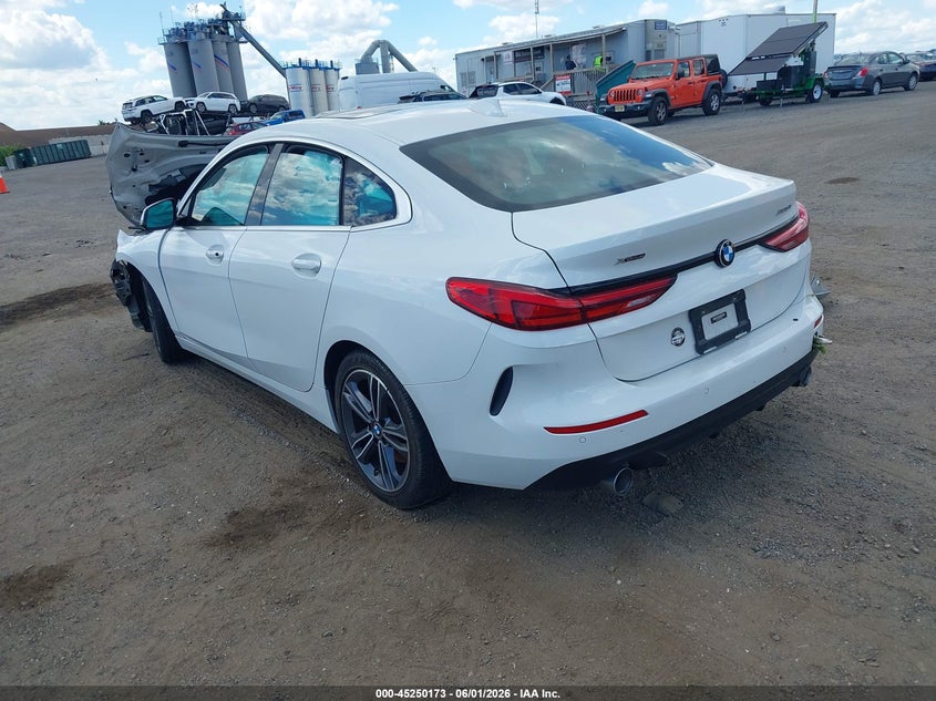 2021 BMW VIN WBA73AK05M7J29385 IAAI salvage auction — FRONT END, Mv-907A (New York), sold $2,525 on 2026-08-11 (photo 3)