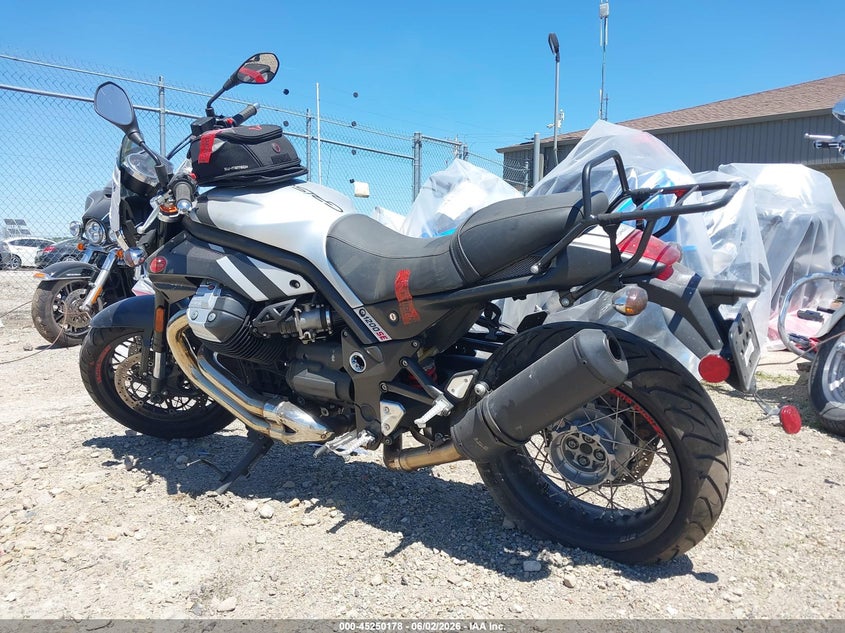 2014 Moto guzzi Griso VIN ZGULSU028EM200220 IAAI salvage auction — THEFT, Salvage Title, sold $25 on 2026-07-29 (photo 3)