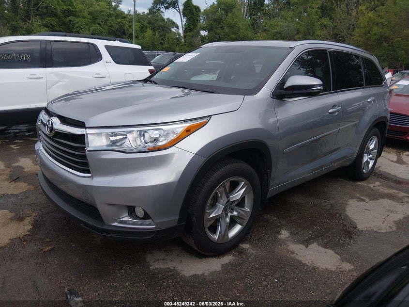 2016 Toyota Highlander VIN 5TDDKRFHXGS287917 IAAI salvage auction — RIGHT SIDE, Salvage Title, sold $8,100 on 2026-07-15 (photo 2)