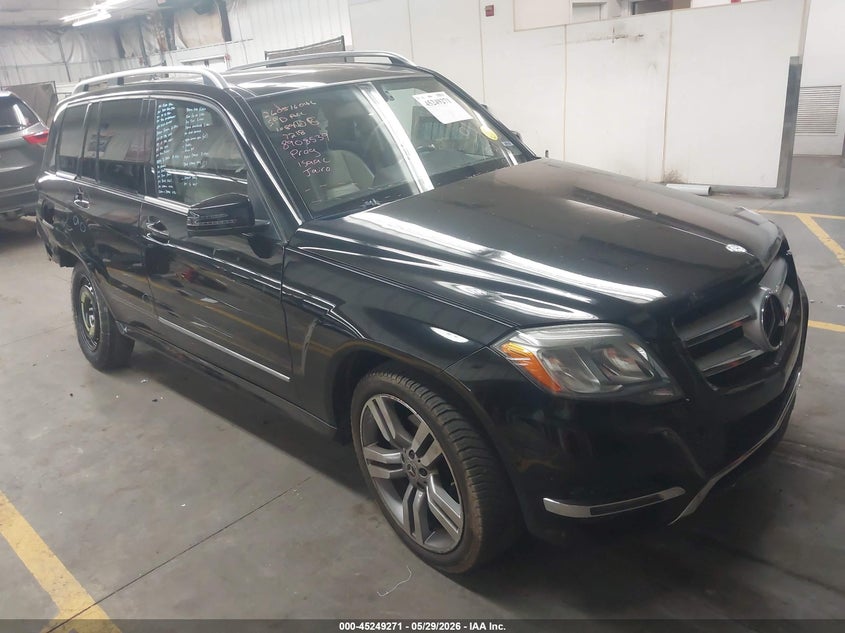 2014 Mercedes-benz VIN WDCGG8JB1EG217218 IAAI salvage auction — REAR END, Salvage Title, sold $1,150 on 2026-07-28 (photo 1)