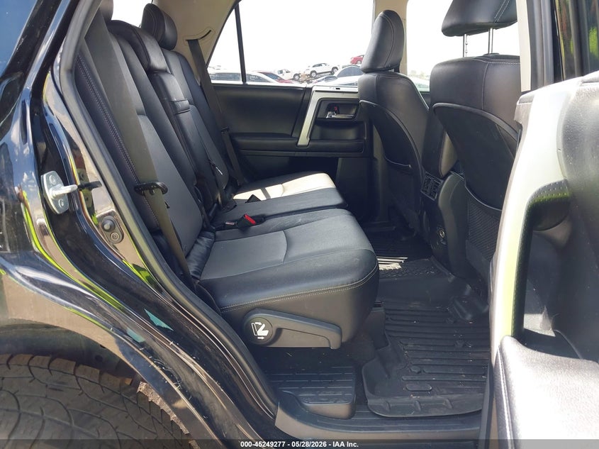2017 Toyota 4runner VIN JTEBU5JR0H5407687 IAAI salvage auction — REAR END, Salvage Title, sold $8,600 on 2026-07-26 (photo 8)