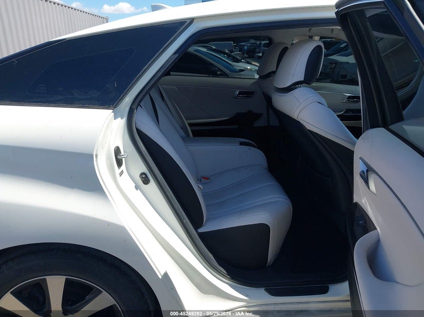 2019 Toyota Mirai VIN JTDBVRBD5KA007277 IAAI salvage auction — REAR END, Salvage Title, sold $1,500 on 2026-07-30 (photo 8)