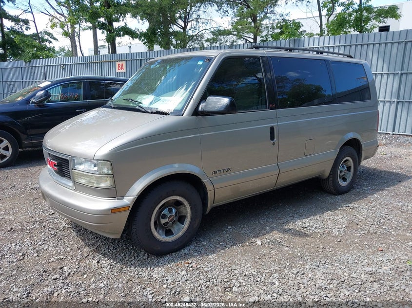 2001 Gmc Safari VIN 1GKDM19W81B519908 IAAI salvage auction — NORMAL WEAR, Sf97 (Washington), sold $7,250 on 2026-08-18 (photo 2)