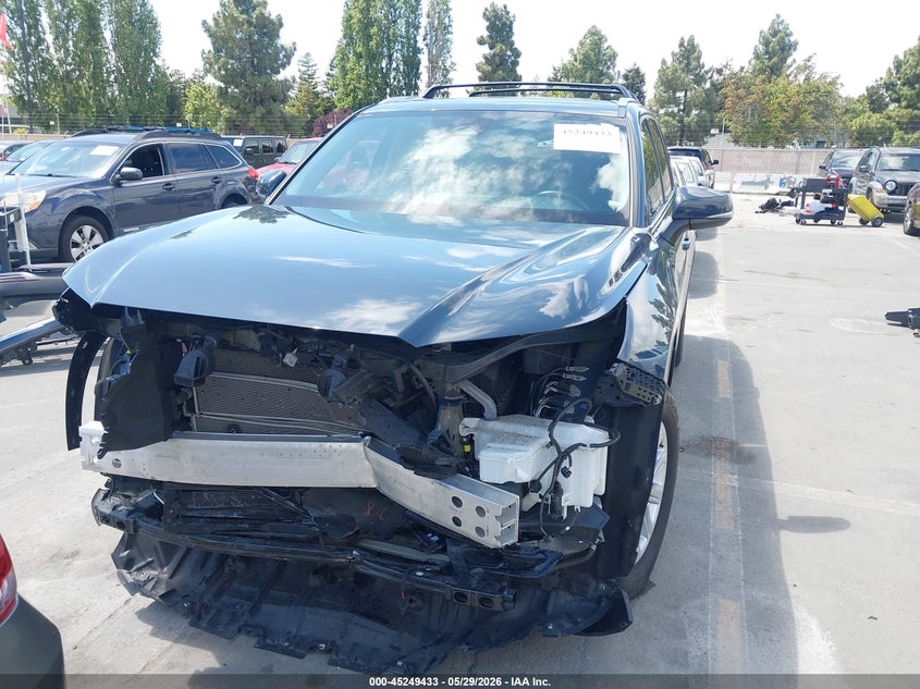 2024 Toyota Highlander VIN 5TDACAB53RS019016 IAAI salvage auction — FRONT & REAR, Salvage Title, sold $22,250 on 2026-07-20 (photo 6)