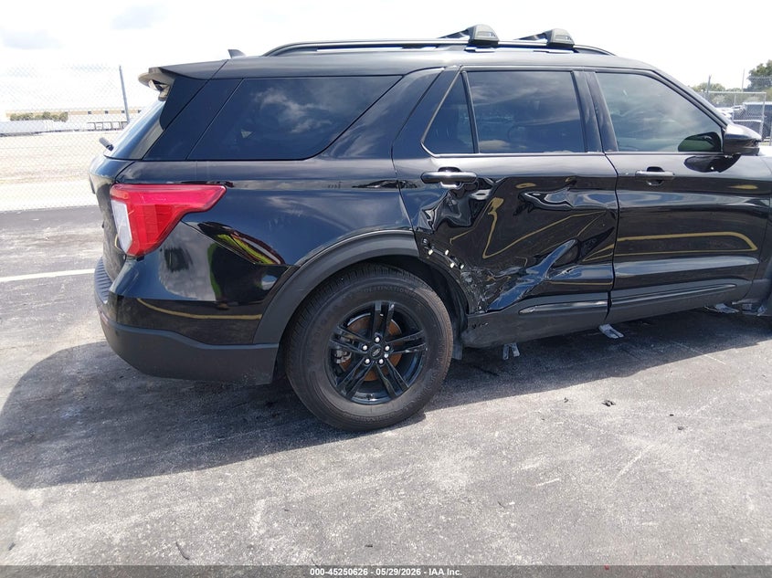 2022 Ford Explorer VIN 1FMSK7DH5NGC45916 IAAI salvage auction — RIGHT SIDE, Rebuildable (Florida), sold $7,600 on 2026-07-30 (photo 6)