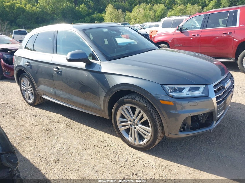 2018 Audi Q5 VIN WA1BNAFY8J2038749 IAAI salvage auction — FRONT END, Salvage (Illinois), sold $9,500 on 2026-07-17 (photo 1)