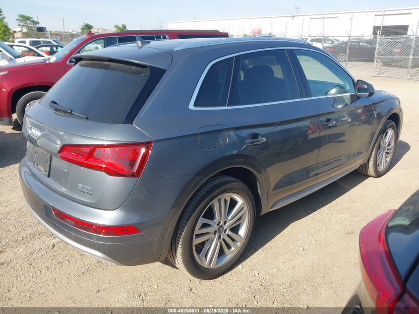 2018 Audi Q5 VIN WA1BNAFY8J2038749 IAAI salvage auction — FRONT END, Salvage (Illinois), sold $9,500 on 2026-07-17 (photo 4)