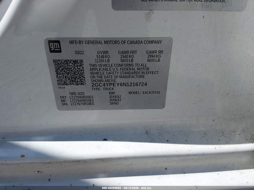2022 Chevrolet Silverado VIN 2GC4YPEY6N1216724 IAAI salvage auction — RIGHT SIDE, Salvage (Missouri), sold $3,850 on 2026-08-20 (photo 9)