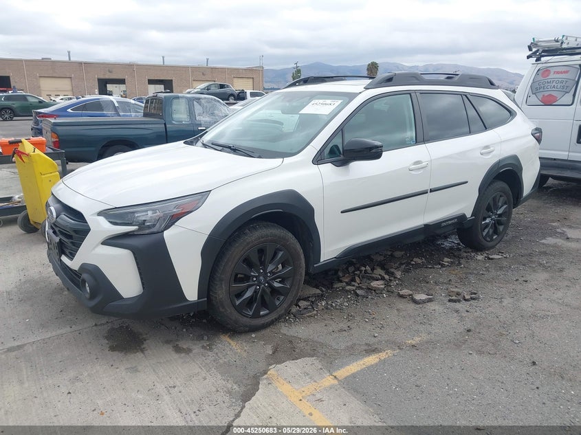 2024 Subaru Outback VIN 4S4BTGLD1R3100767 IAAI salvage auction — REAR END, Salvage Title, sold $13,900 on 2026-07-29 (photo 2)