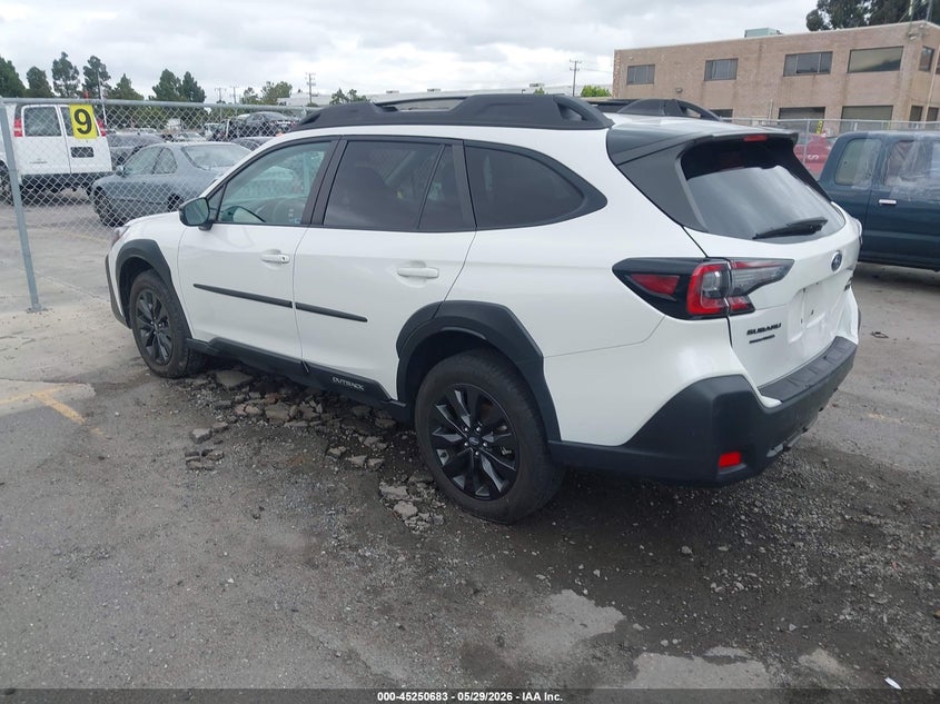 2024 Subaru Outback VIN 4S4BTGLD1R3100767 IAAI salvage auction — REAR END, Salvage Title, sold $13,900 on 2026-07-29 (photo 3)