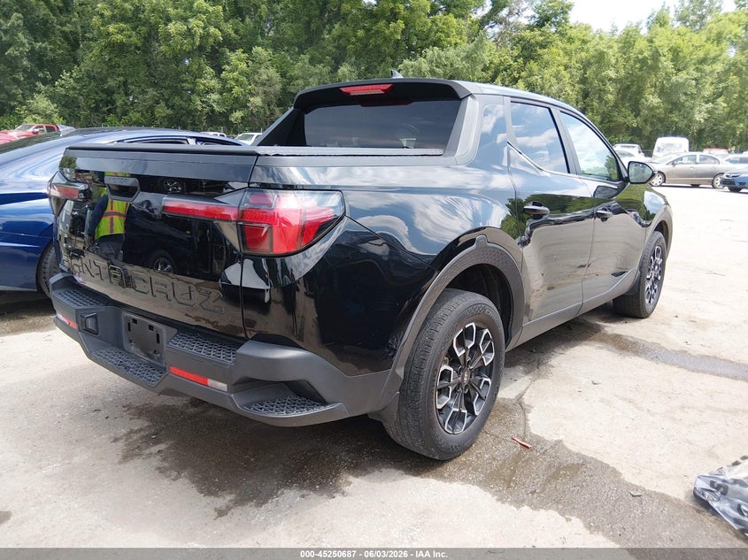 2022 Hyundai Santa cruz VIN 5NTJB4AE0NH020163 IAAI salvage auction — LEFT SIDE, Salvage Title, sold $6,600 on 2026-07-15 (photo 4)