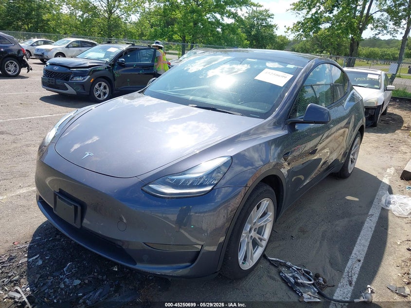 2023 Tesla Model y VIN 7SAYGDEE5PA116493 IAAI salvage auction — REAR END, Salvage Title, sold $13,550 on 2026-07-20 (photo 2)