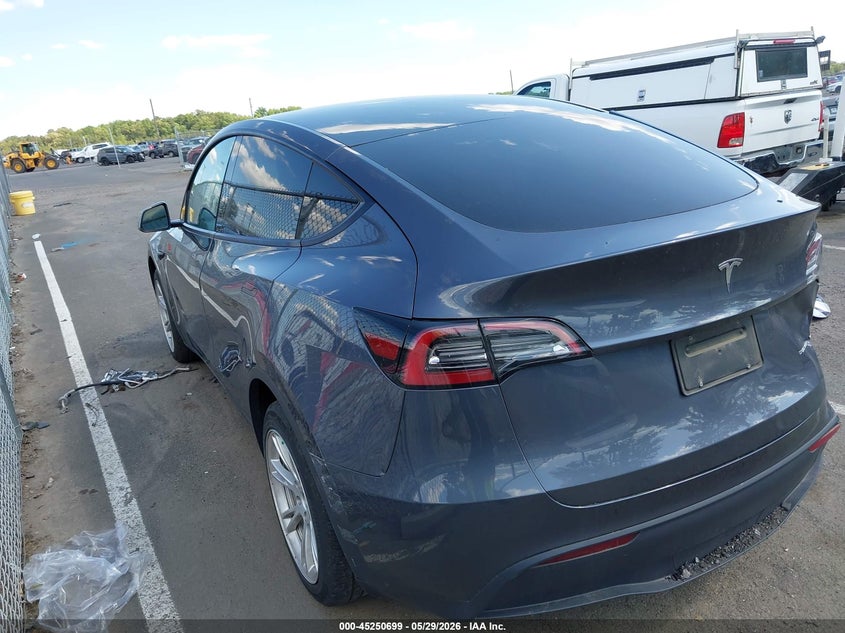 2023 Tesla Model y VIN 7SAYGDEE5PA116493 IAAI salvage auction — REAR END, Salvage Title, sold $13,550 on 2026-07-20 (photo 3)