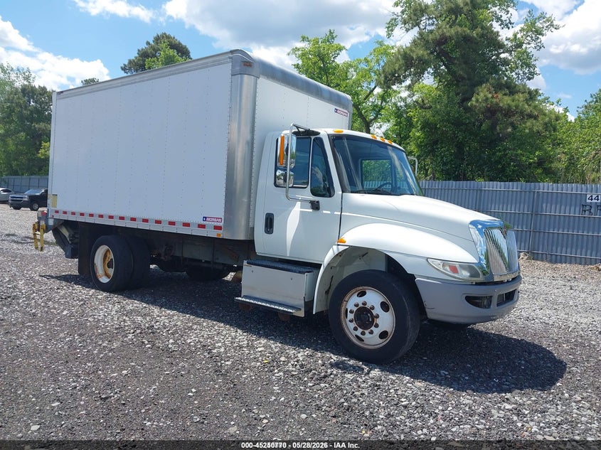 2016 International 4000 series VIN 1HTMMMMM6GH283917 IAAI salvage auction — NORMAL WEAR, Sf97 (Washington), sold $8,000 on 2026-07-21 (photo 1)