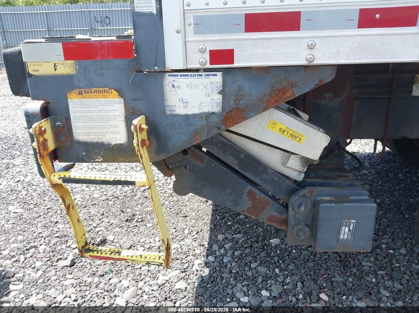2016 International 4000 series VIN 1HTMMMMM6GH283917 IAAI salvage auction — NORMAL WEAR, Sf97 (Washington), sold $8,000 on 2026-07-21 (photo 6)