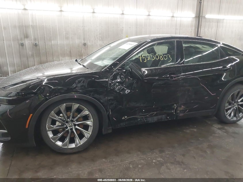 2023 Toyota Crown VIN JTDAAAAFXP3016709 IAAI salvage auction — SIDE, Salvage (Minnesota), sold $14,575 on 2026-09-01 (photo 6)