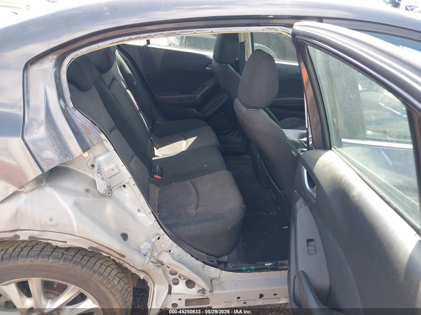 2014 Mazda 3 VIN JM1BM1V72E1185923 IAAI salvage auction — RIGHT SIDE, Salvage Title, sold $1,050 on 2026-07-14 (photo 8)