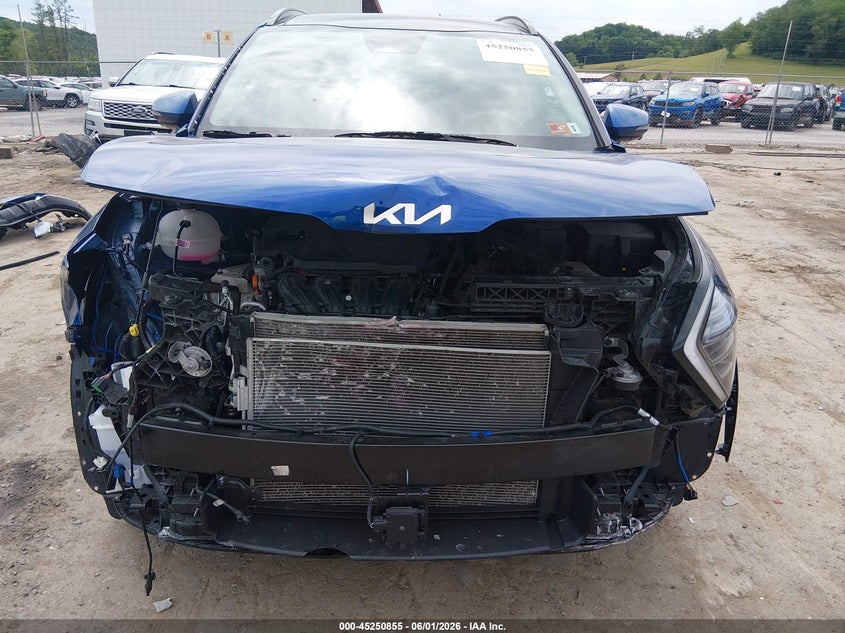 2025 Kia Sportage VIN 5XYK5CDF1SG303621 IAAI salvage auction — FRONT END, Salvage (West Virginia), sold $9,000 on 2026-07-30 (photo 6)