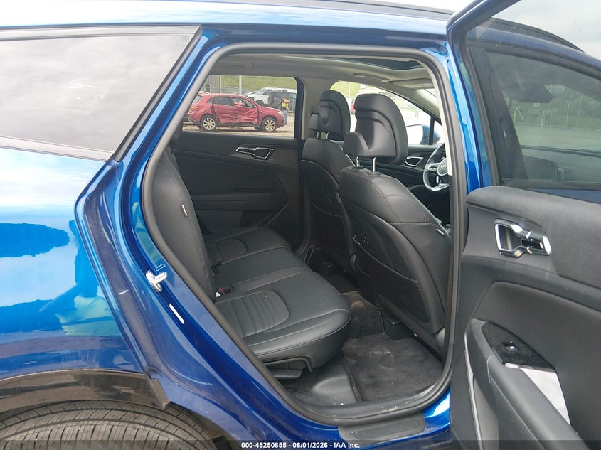 2025 Kia Sportage VIN 5XYK5CDF1SG303621 IAAI salvage auction — FRONT END, Salvage (West Virginia), sold $9,000 on 2026-07-30 (photo 8)