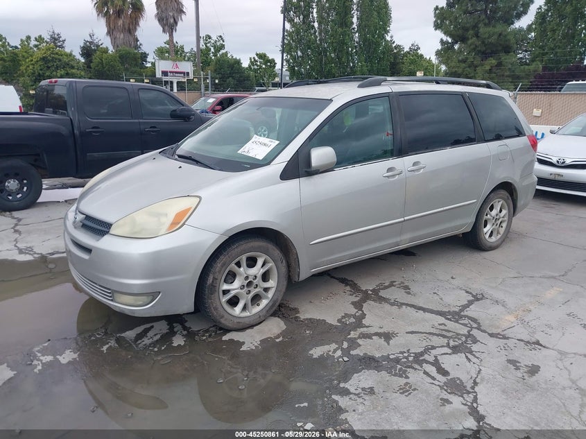2004 Toyota Sienna VIN 5TDZA22CX4S053962 IAAI salvage auction — NORMAL WEAR, Clear - Dealer Only (California), sold $825 on 2026-07-13 (photo 2)