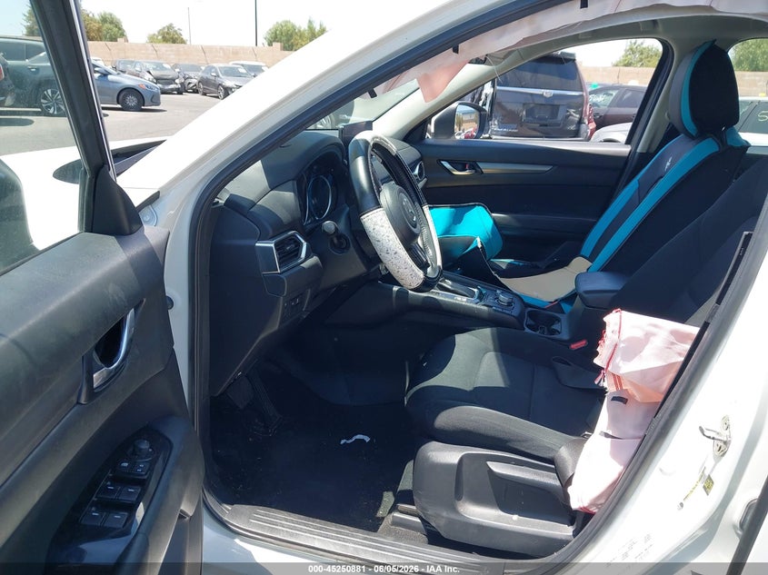 2022 Mazda Cx-5 VIN JM3KFBAM1N0547104 IAAI salvage auction — SIDE, Wait Title, sold $6,000 on 2026-07-31 (photo 5)