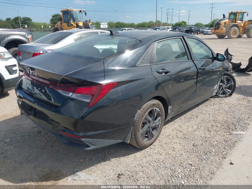 2022 Hyundai Elantra VIN KMHLM4AG8NU225332 IAAI salvage auction — FRONT END, Salvage Title, sold $1,900 on 2026-07-27 (photo 4)