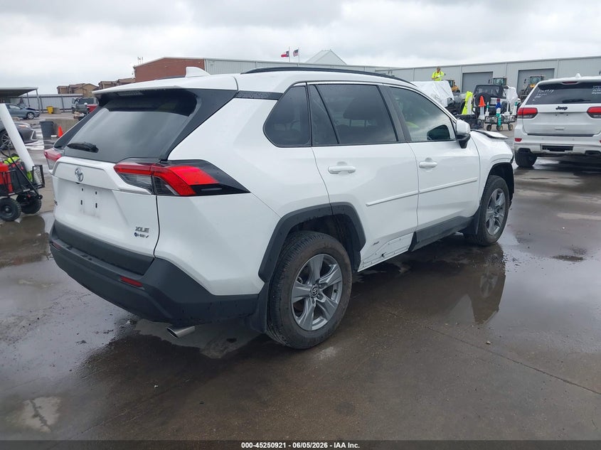 2025 Toyota Rav 4 VIN 4T3RWRFVXSU201948 IAAI salvage auction — FRONT END, Salvage Title, sold $14,000 on 2026-07-29 (photo 4)