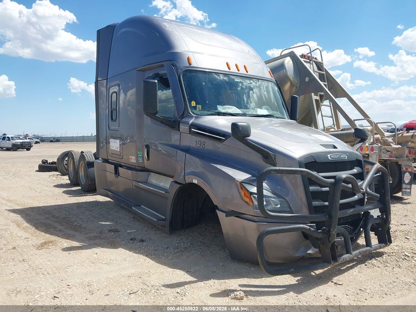 2022 Freightliner New cascadia 126 VIN 3AKJHHDR0NSNB6023 IAAI salvage auction — FRONT END, Salvage (Ohio), sold $25 on 2026-07-27 (photo 1)