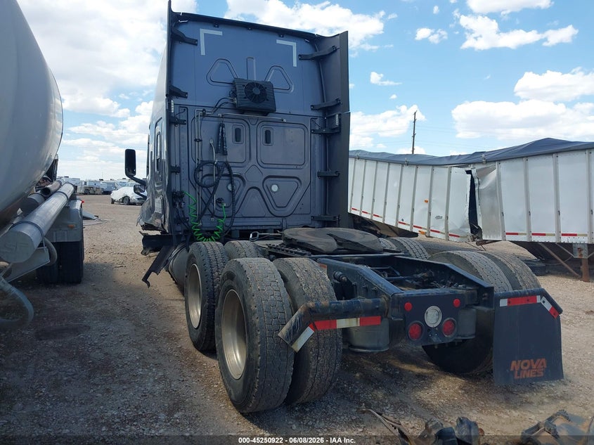 2022 Freightliner New cascadia 126 VIN 3AKJHHDR0NSNB6023 IAAI salvage auction — FRONT END, Salvage (Ohio), sold $25 on 2026-07-27 (photo 3)
