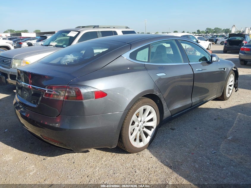 2016 Tesla Model s VIN 5YJSA1E19GF156076 IAAI salvage auction — FRONT & REAR, Original (Texas), sold $2,850 on 2026-07-16 (photo 4)