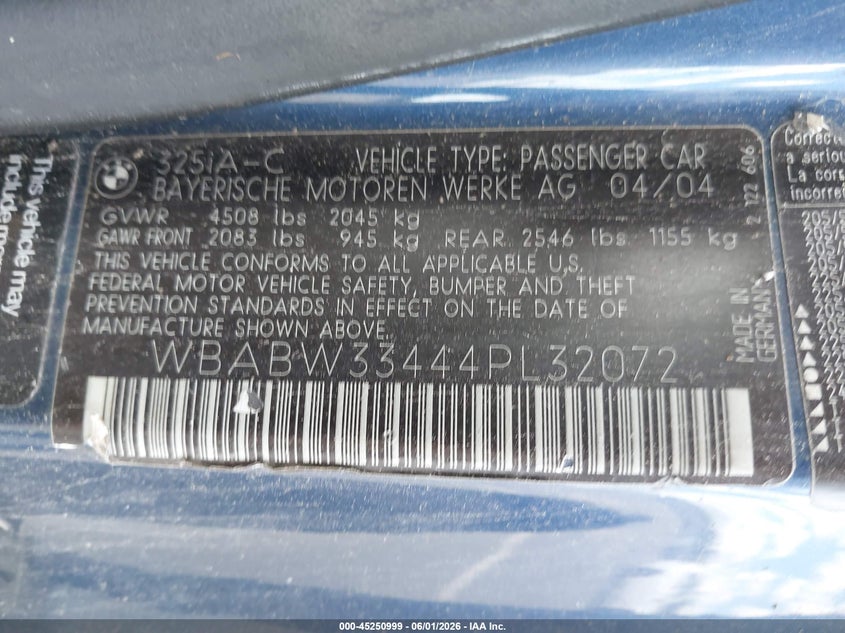 2004 BMW 3er VIN WBABW33444PL32072 IAAI salvage auction — RIGHT FRONT, Clear (New York), sold $400 on 2026-07-09 (photo 9)