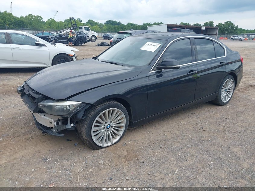 2012 BMW 3er VIN WBA3A5C54CF257241 IAAI salvage auction — FRONT END, Salvage (Georgia), sold $825 on 2026-07-08 (photo 2)