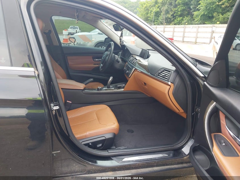 2012 BMW 3er VIN WBA3A5C54CF257241 IAAI salvage auction — FRONT END, Salvage (Georgia), sold $825 on 2026-07-08 (photo 5)