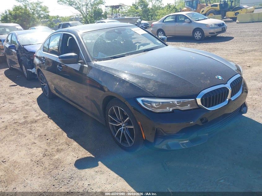 2019 BMW 3er VIN WBA5R1C52KAK10182 — IAAI salvage auction photo