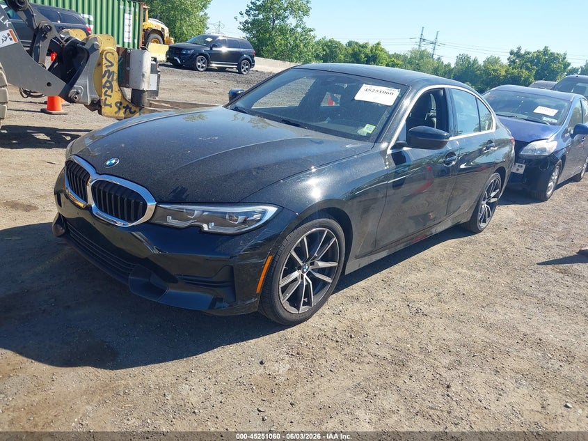 2019 BMW 3er VIN WBA5R1C52KAK10182 IAAI salvage auction — FRONT END, Salvage Title, sold $10,100 on 2026-07-28 (photo 2)
