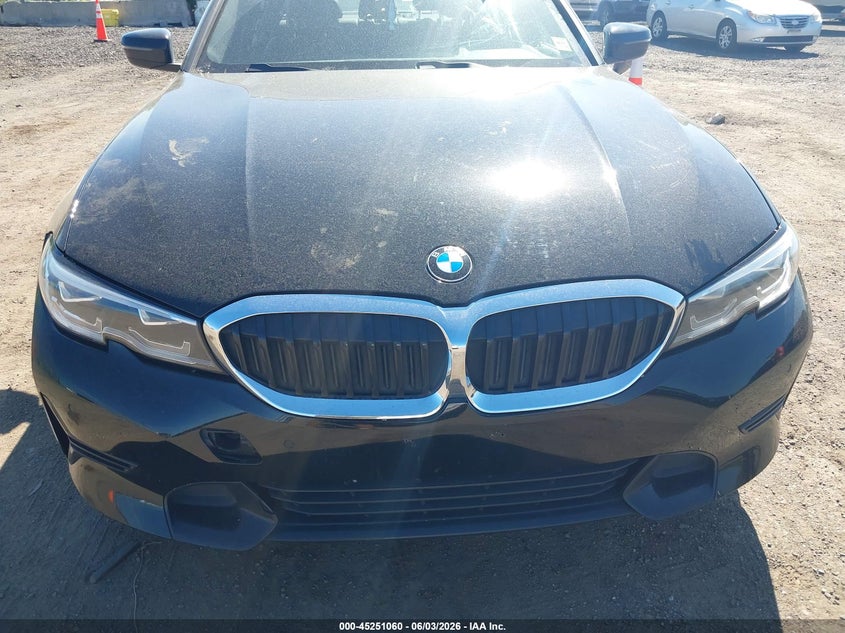 2019 BMW 3er VIN WBA5R1C52KAK10182 IAAI salvage auction — FRONT END, Salvage Title, sold $10,100 on 2026-07-28 (photo 6)