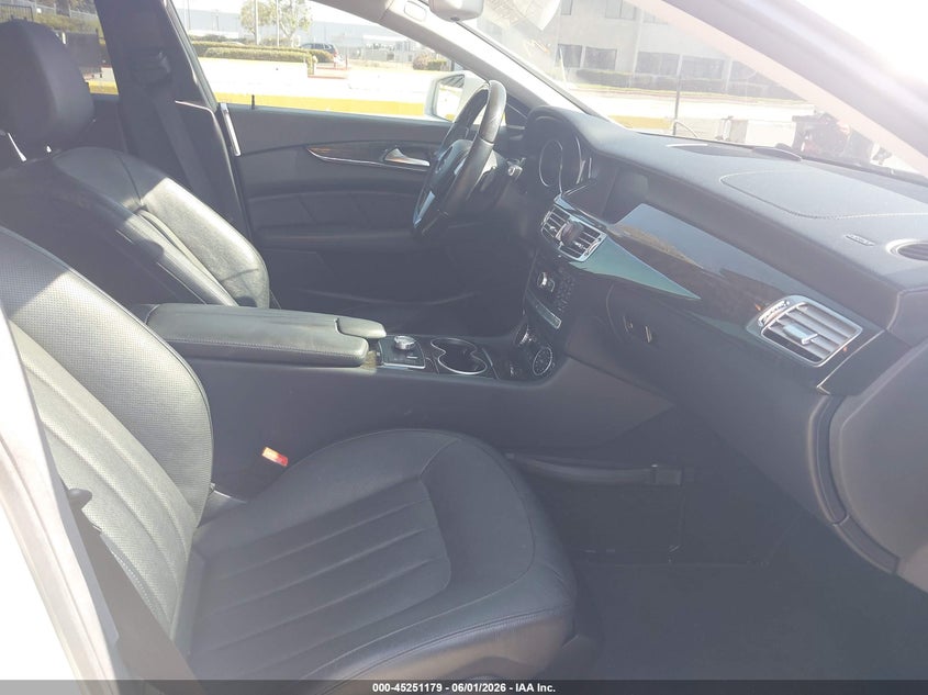 2014 Mercedes-benz Cls-klasse VIN WDDLJ7DB2EA096350 IAAI salvage auction — RIGHT SIDE, Salvage (California), sold $7,400 on 2026-07-28 (photo 5)