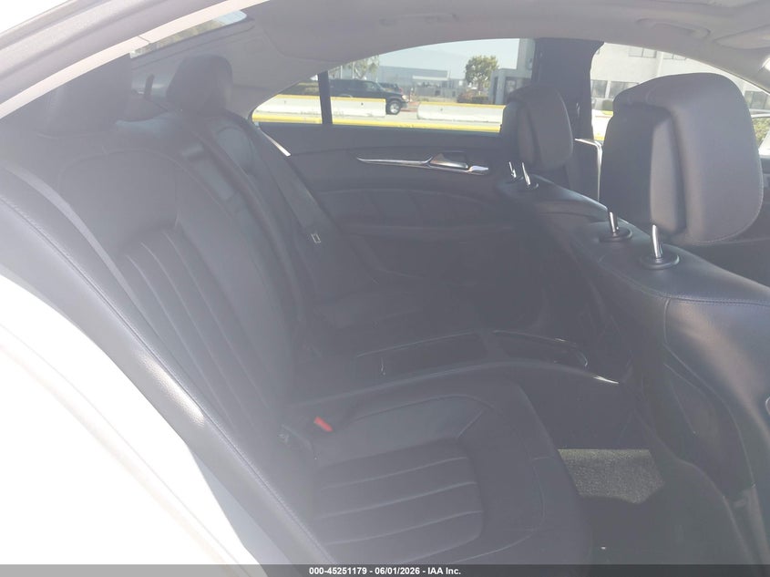 2014 Mercedes-benz Cls-klasse VIN WDDLJ7DB2EA096350 IAAI salvage auction — RIGHT SIDE, Salvage (California), sold $7,400 on 2026-07-28 (photo 8)