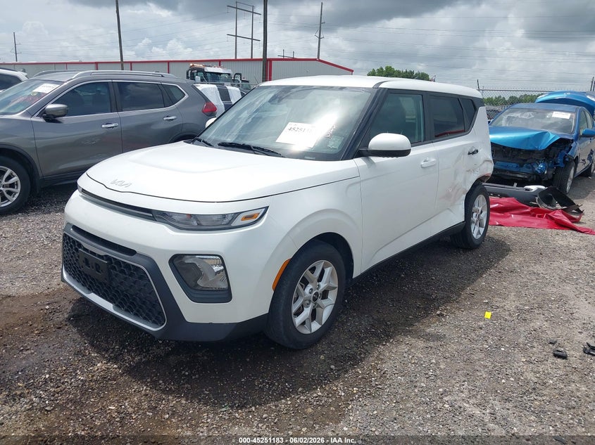 2022 Kia Soul VIN KNDJ23AU0N7816643 IAAI salvage auction — REAR END, Salvage Title, sold $2,975 on 2026-07-15 (photo 2)