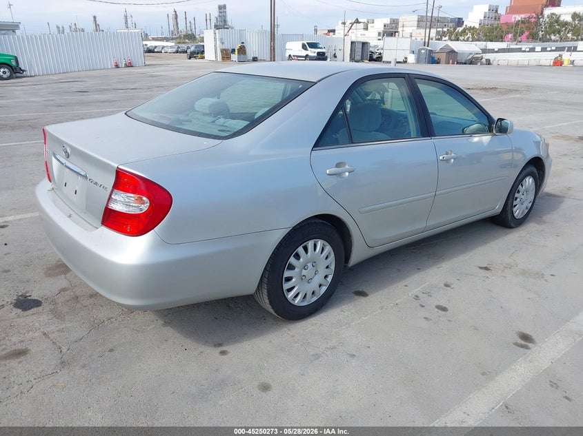 2002 Toyota Camry VIN 4T1BE32K92U587588 IAAI salvage auction — SIDE, Salvage (California), sold $1,300 on 2026-08-02 (photo 4)