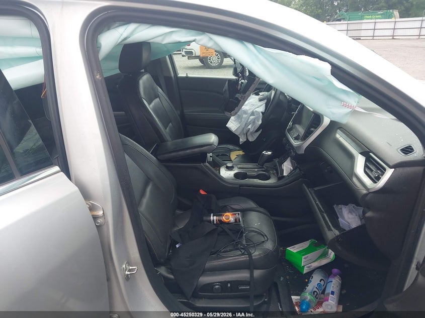 2018 Gmc Acadia VIN 1GKKNMLA8JZ135878 IAAI salvage auction — BIOHAZARD/CHEMICAL, Salvage Title, sold $1,400 on 2026-07-09 (photo 5)