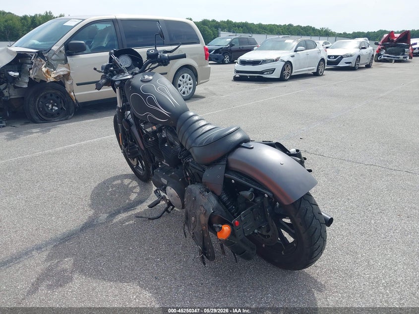 2016 Harley-davidson Iron VIN 1HD4LE214GC415616 IAAI salvage auction — SIDE, Salvage Title, sold $1,250 on 2026-07-18 (photo 3)