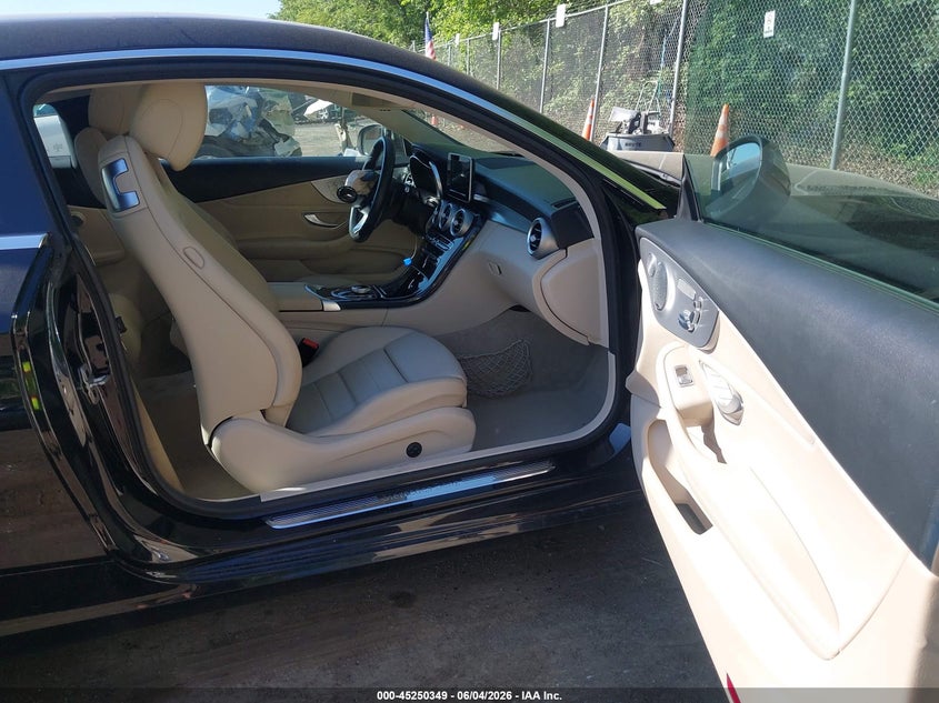 2017 Mercedes-benz C-klasse VIN WDDWJ4KB6HF461537 IAAI salvage auction — FRONT END, Salvage Title, sold $2,450 on 2026-08-01 (photo 5)