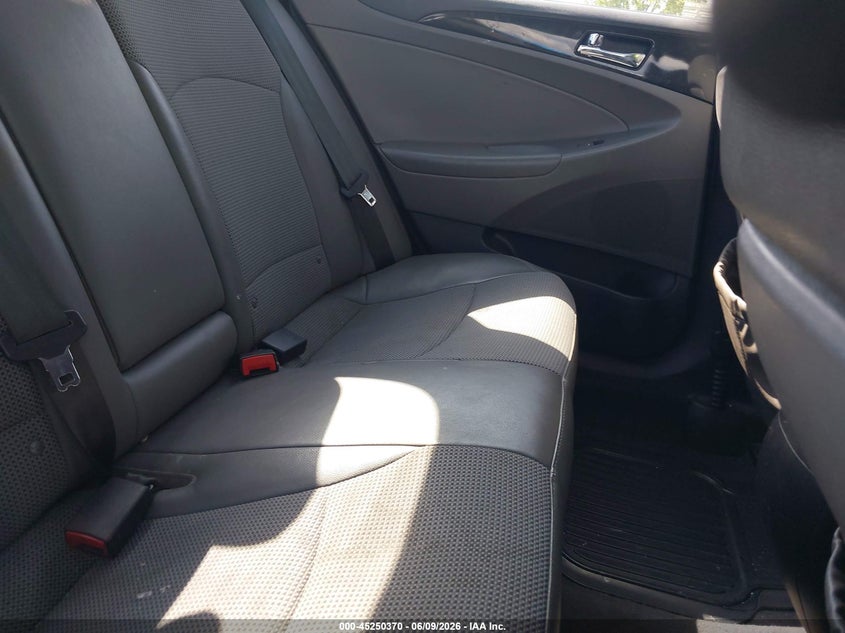 2014 Hyundai Sonata VIN 5NPEC4ACXEH871205 IAAI salvage auction — SIDE, Salvage Title, sold $425 on 2026-07-21 (photo 8)